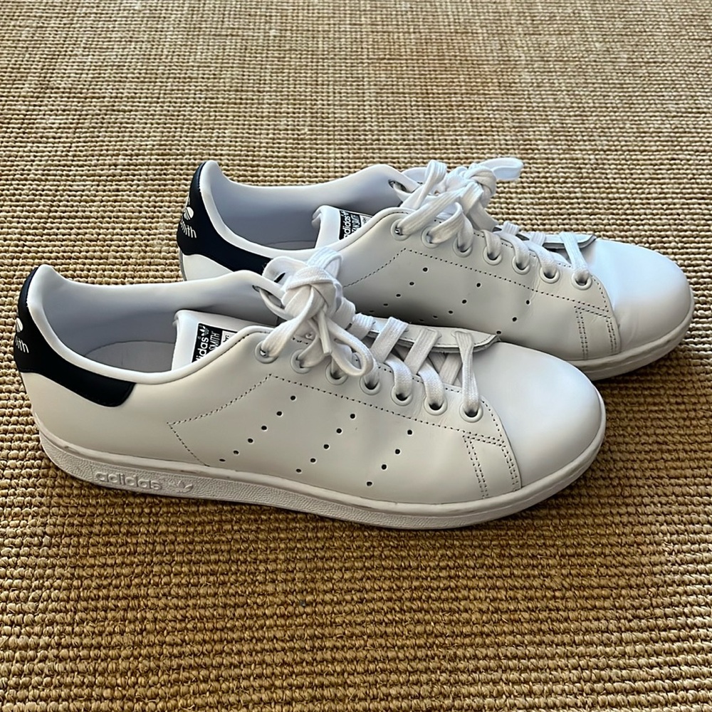 White + Navy Adidas’ Stan Smiths